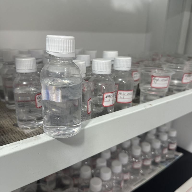 গ্লস ৯০ শতাংশ মেথাইলড মেলামিন ফর্মালডিহাইড রেসিড যার মধ্যে ৯৯ শতাংশ মেলামিন থাকে এবং এসিডিক পিএইচ কাঠের সমাপ্তিতে প্রয়োগ করা হয়